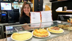 El bar de Pamplona con los almuerzos más contundentes de San Fermín: "Estamos a tope"