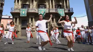 La pareja navarra que estrena una canción para San Fermín: "No queremos ser famosos"