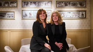 El rincón del restaurante Rodero de Pamplona lleno de historia vinculada a San Fermín