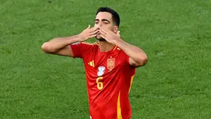 Mikel Merino, el pamplonés de Amigó que clasifica a España con un Chupinazo anticipado