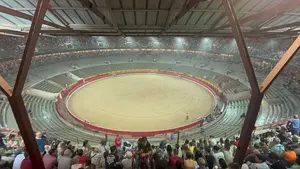 Una espectacular tromba de agua suspende la novillada que iniciaba San Fermín