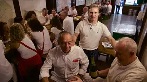El conocido bar restaurante de Pamplona que va a cumplir sesenta años de vida en este 2025