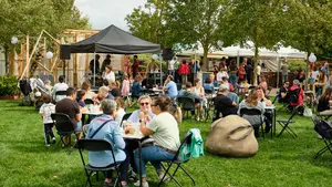 Arranca una feria muy especial en Pamplona con degustaciones gratuitas, conciertos y un mercado