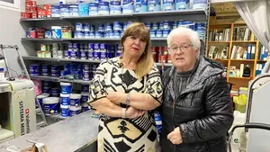Otra tienda de Pamplona que daba color al barrio cierra por jubilación: "No hay relevo familiar"