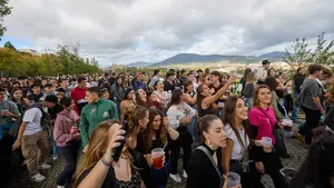 El multitudinario evento que reunirá a miles de estudiantes de fiesta en un conocido club de Pamplona