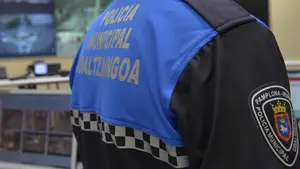 Absuelto un polic&iacute;a municipal de Pamplona que retuvo a dos menores para identificarlas