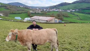 Cristian, un ganadero navarro: "Me gustaría poder cerrar el ciclo productivo y ser más sostenible"