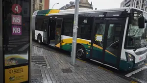 Los nuevos horarios de las villavesas de Pamplona ante la avalancha de cenas navideñas de empresa