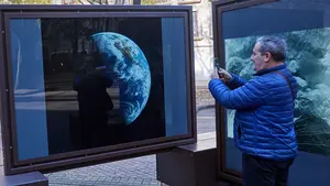 La curiosa exposición gratuita de Fundación ”la Caixa” en Pamplona de un conocido artista: fechas y horarios