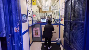 La suerte cae en Pamplona: la Lotería Nacional reparte miles de euros en dos establecimientos