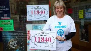 Eva, la navarra que ha vendido el tercer premio en Pamplona: "Ha sido un momento muy bonito"