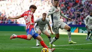 Una jugada a balón parado mata a Osasuna en el Metropolitano: las mejores fotos del partido