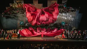 La espectacular ópera que agota entradas en Pamplona y permite ver el ensayo general por sólo 12 euros