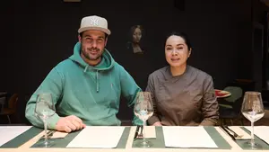 La cervecería con 'alma' de Carnaval que ha reinventado una pareja muy cerca de Pamplona: "Es como nuestro hijo"