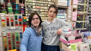 El final feliz en una tienda de Pamplona que encuentra relevo y evita el cierre: "Fue por casualidad"