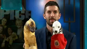 El invitado de un pueblo de Navarra protagonista en el programa 'La Revuelta' de David Broncano