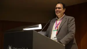 El investigador de la Universidad de Navarra que ofrece las claves para evitar enfermedades crónicas