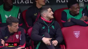 El vacile entre risas de un futbolista navarro del Athletic a un jugador de Osasuna que está dando que hablar