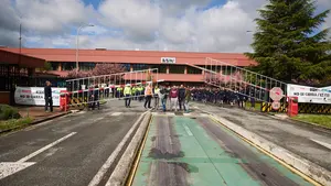 V&Iacute;DEO | Una importante f&aacute;brica en Navarra apaga su luz para siempre tras despedir a m&aacute;s de 600 trabajadores