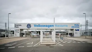 Volkswagen Navarra da un giro para 2026 y anuncia cambios en el ERTE por el coche eléctrico