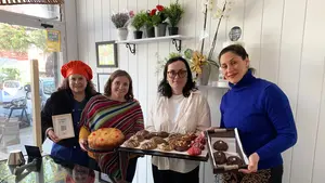 Sabores que cuentan historias: el nuevo obrador de Pamplona que agota sus pastas y da oportunidad a mujeres