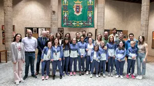 El club pamplonés que conquista medallas y corazones en la gimnasia rítmica adaptada