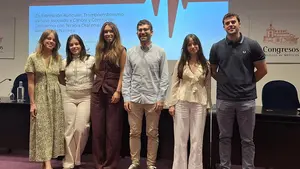 Los médicos del Hospital Universitario de Navarra que han ganado un premio de 3.000 euros por sus casos clínicos