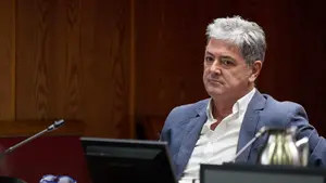 Antxon Alonso, dueño de Servinabar y socio de Santos Cerdán, se niega a aclarar cómo consiguió la obra de Belate