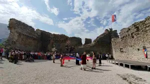 El castillo de Navarra que revive su esplendor medieval con una gran fiesta y música en directo
