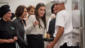 La Reina Letizia le da la vuelta a la tortilla: las mejores imágenes de su visita a Navarra