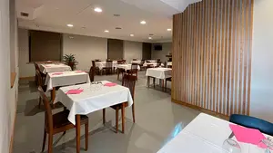 El restaurante en un pueblo de Navarra, cerca de Nacedero del Urederra, que conquista con sus guisos caseros