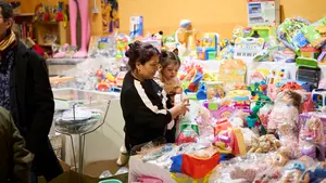 Las mejores imágenes del Rastrillo solidario Nuevo Futuro que celebra 30 años en Pamplona