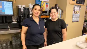 El bar familiar de Pamplona que une dos culturas y se ha ganado el cari&ntilde;o de todo el barrio