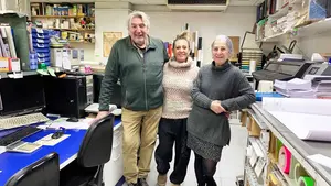 La tienda de Pamplona que no da abasto con los estudiantes: "Estamos siempre a tope"