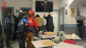Redada por tr&aacute;fico de drogas en un bar de una localidad navarra: impresionante despliegue policial