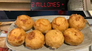 El bar de Pamplona que celebra los dos millones de fritos vendidos: &rdquo;Y vamos a por el tercero"