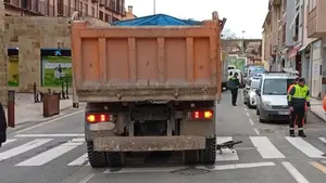 Grave atropello en Navarra: un cami&oacute;n se lleva por delante a una ni&ntilde;a que circulaba en bicicleta