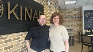 El nuevo restaurante de Navarra de solo ocho mesas con la cocina a la vista para comer sin prisas