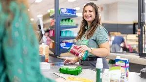 Mercadona busca trabajadores en Navarra: lanza una oferta de 30 empleos con este sueldo