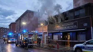 Susto en una localidad de la comarca de Pamplona tras declararse un fuego en la cocina de un local