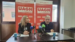 Los agricultores navarros acusan a las empresas l&aacute;cteas de hundir al sector con una bajada pactada del precio de la leche
