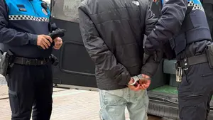 Cinco detenidos tras una pelea multitudinaria entre magreb&iacute;es con palos y armas blancas en Pamplona