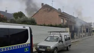 Aparatoso incendio dentro de una vivienda de un pueblo de Navarra: herida una mujer de 80 a&ntilde;os