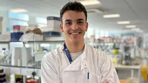 Los 10 estudiantes de la Universidad de Navarra que hacen la maleta para vivir una aventura internacional