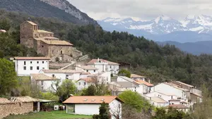 El pueblo m&aacute;s peque&ntilde;o de Navarra tiene s&oacute;lo 14 vecinos y una historia &uacute;nica que hay que conocer