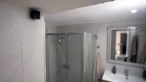 Grababa en el ba&ntilde;o a sus 4 compa&ntilde;eras de piso en Tudela: consigui&oacute; v&iacute;deos y fotos que luego env&iacute;o a otras personas