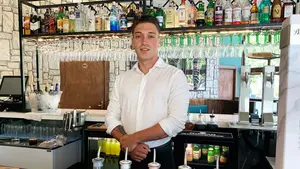 El nuevo bar de Pamplona que se abre 'a porta gayola' en San Ferm&iacute;n con su vermuter&iacute;a de especialidad