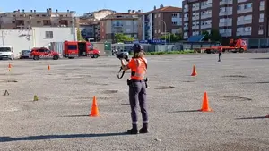 Aparece el cuerpo de un hombre en un aparcamiento p&uacute;blico de Navarra: se investiga c&oacute;mo ha fallecido