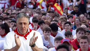 Asiron priva de nuevo a Pamplona de una marea de apoyo a Espa&ntilde;a vetando una pantalla para ver la semifinal contra Francia en San Ferm&iacute;n