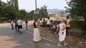 Petilla de Arag&oacute;n vuelve a la normalidad: los vecinos ya pueden regresar a casa tras el incendio de Cinco Villas